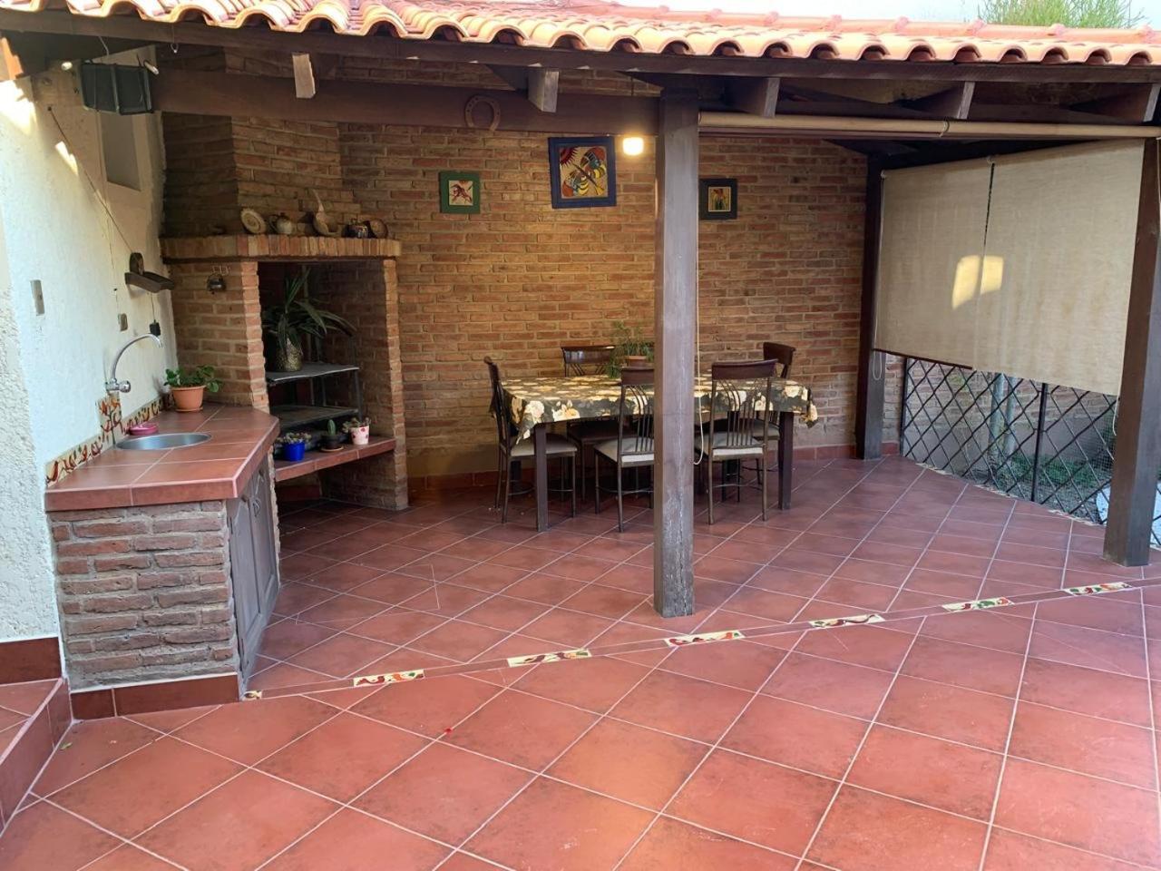 Apartamento Con Jardin Кочабамба Экстерьер фото
